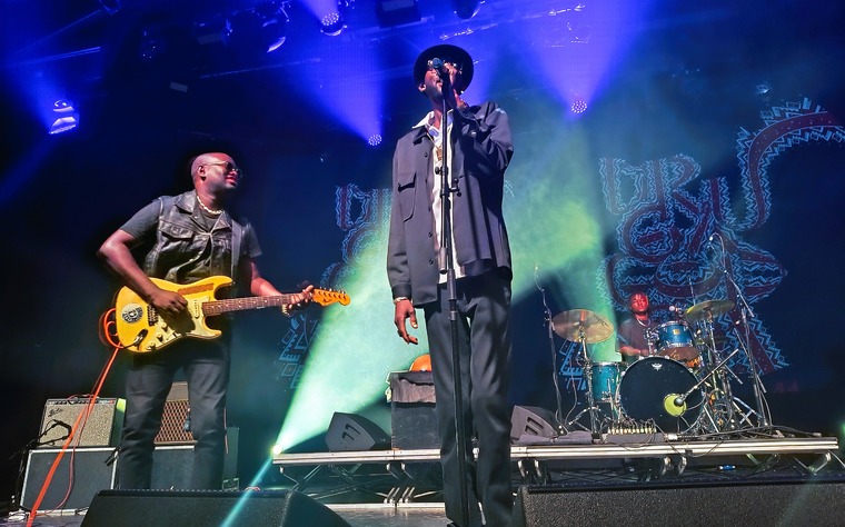 41. Druga godba: Aïta Mon Amour i Songhoy Blues – Pjevaj, pleši, misli: kad nas je glazba podsjetila što znači biti čovjek