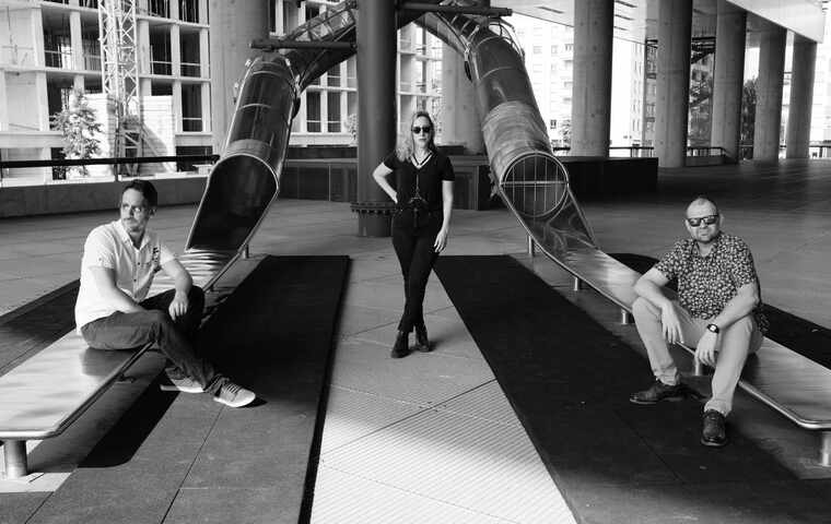 Bend poliester objavili synth-pop singl „Break-up call“