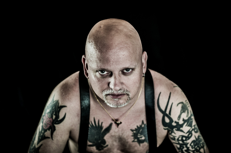 Dark industrial ikona LEÆTHER STRIP premijerno u Hrvatskoj, early bird ulaznice rasprodane