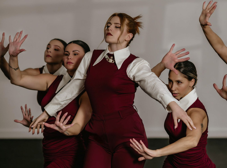 Eni Jurišić ponovno očarava! Poslušajte moćnu baladu 