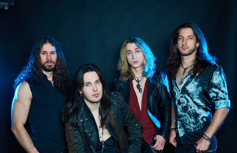 Jelusick predstavlja žestoki album 