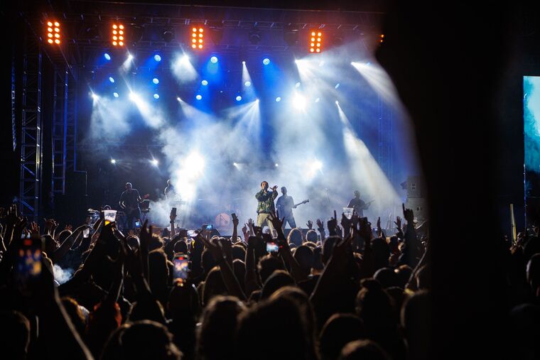 Klupski maraton grupe PIPSCHIPS&VIDEOCLIPS u zagrebačkom Vintage Industrial Baru