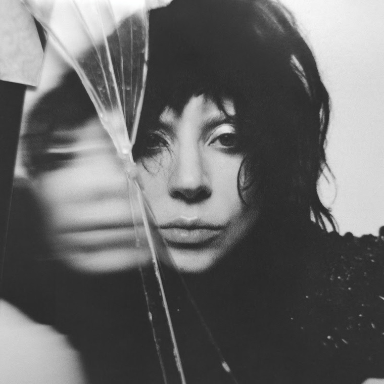 Lady Gaga predstavila najnoviji singl na Grammyjima