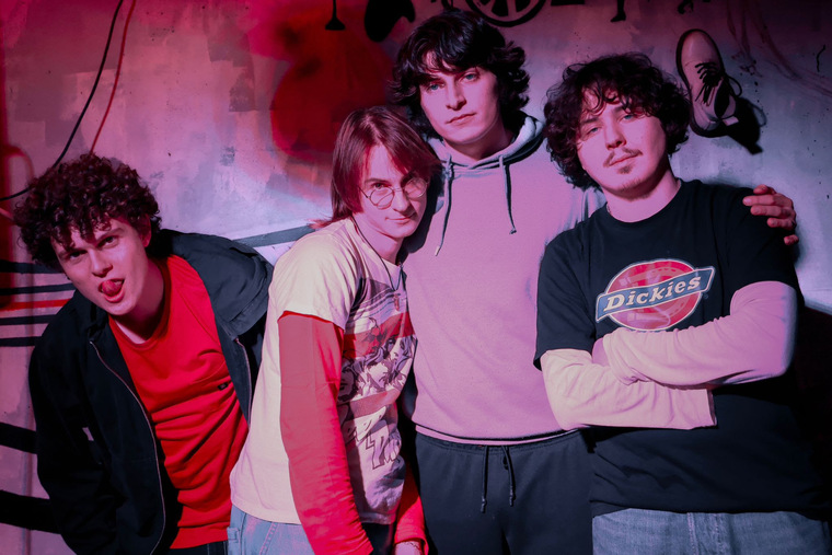 Miris Grada predstavlja album 