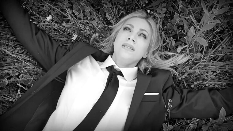 PREMIJERA: Atmospheric -