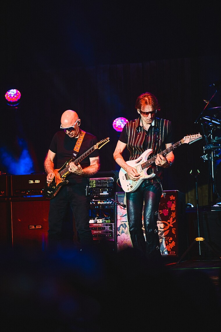 Joe Satriani i Steve Vai zatvorili europsku turneju na tvrđavi sv. Mihovila