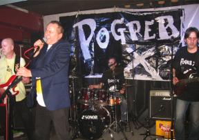 Pogreb X, Srbi i AbnorMalan u Routu 66