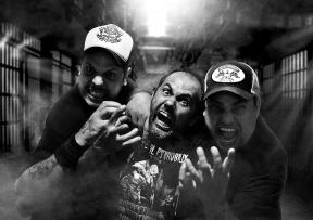 Surf-rock ekstravaganza uz Mullet Monster Mafia