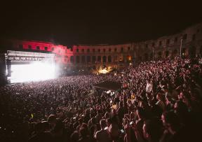 Massive Attack pred rasprodanom Arenom otvorio 5. Dimensions festival