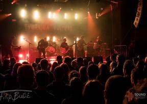 Topovski udar na sva osjetila - Cojones u Tvornici