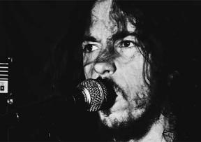 Polarity of Life predstavlja spot za 