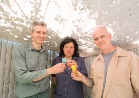 A Band Called E stiže u Močvaru