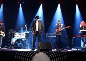 Davor Tolja i Whiteheads predstavljaju novi singl „Što je bilo“