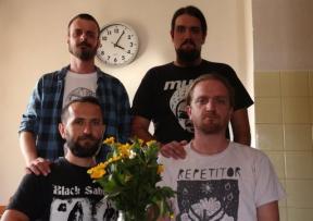 Sami sa sobom: M.O.R.T.