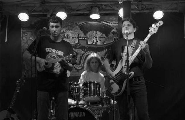 Ti mora da se šališ - poručuju dečki iz Hakuna Matata