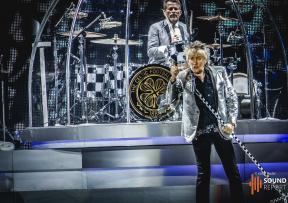 Rod Stewart: šljokice, nogomet, ljubav i baloni u neugodnoj Areni Zagreb