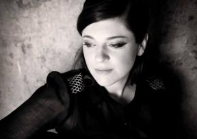 Britanska kantautorica Gemma Ray 13.2. nastupa prije The Sonicsa u Vintage Industrial Baru!