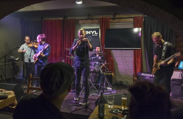 Les se predstavio zagrebačkoj publici