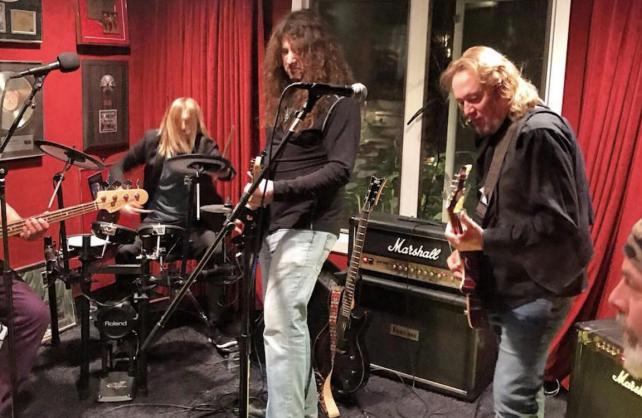 Članovi Metallice, Foo Fightersa i Iron Maidena oformili supergrupu?