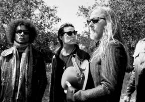 Alice in Chains predstavili prve dvije epizode sci-fi filma “Black Antenna”