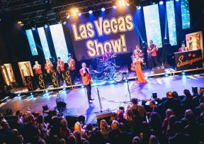 Raskošni Las Vegas Show oduševio punu Laubu!