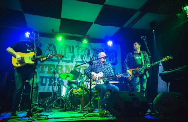 Edi East Trance Blues u klubu Hard Place koncertno promovirali prvijenac 