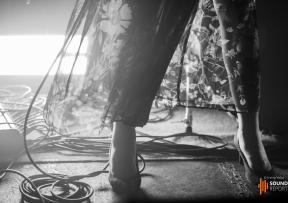 Mono, ali ne monotono