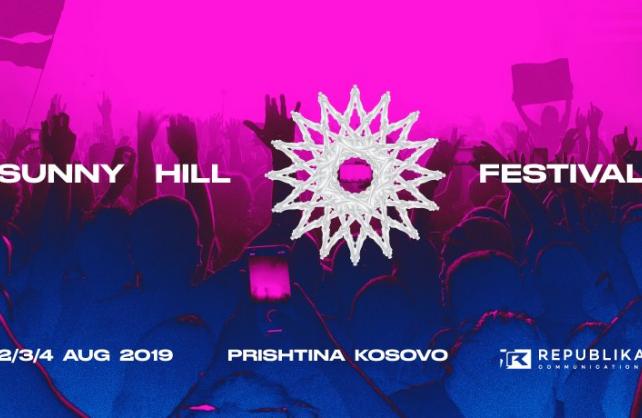 Priština postala glazbeno središte Europe? Stigla je i Miley Cyrus!