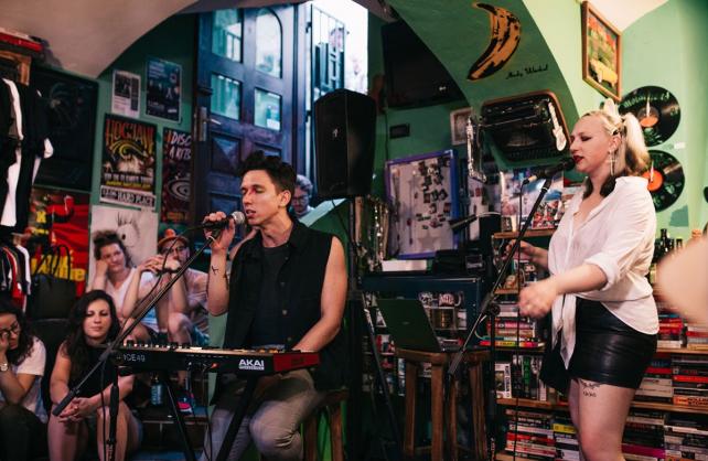 pocket palma i izvedba singla 