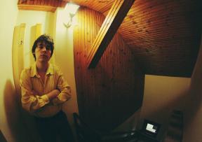 Ispod radara predstavlja: Ichabod i Dino Saurić