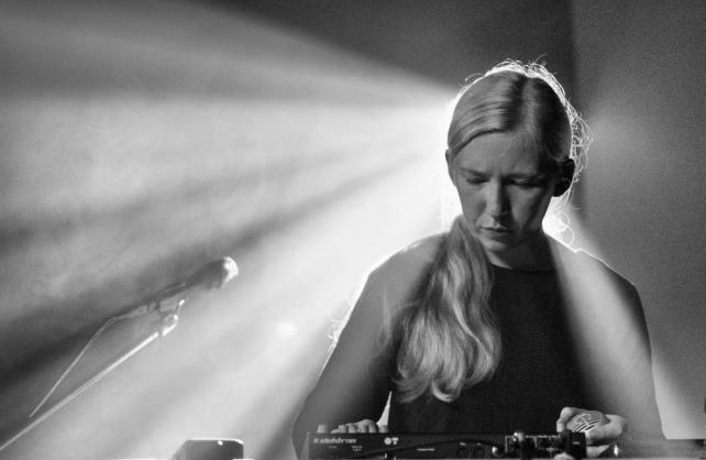 U Močvaru dolazi švedska noise pop umjetnica Fågelle