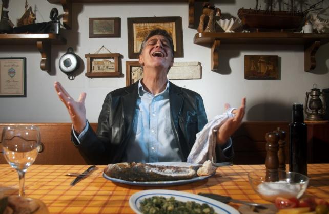 Tajanstveni Vice Versa tvrdi da je hologramom Ivu Amulića vratio u rock vode