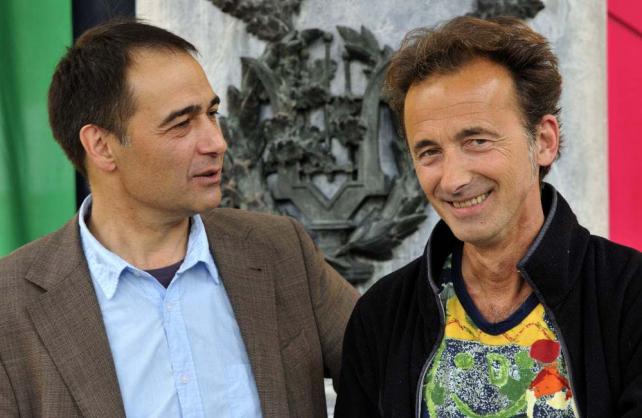 Max Juričić  novim singlom odao počast prijatelju Vladi Divljanu