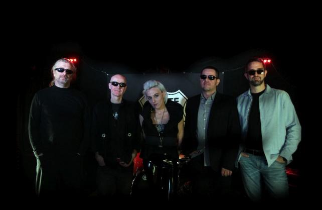 PREMIJERA: Be Sharp Band -