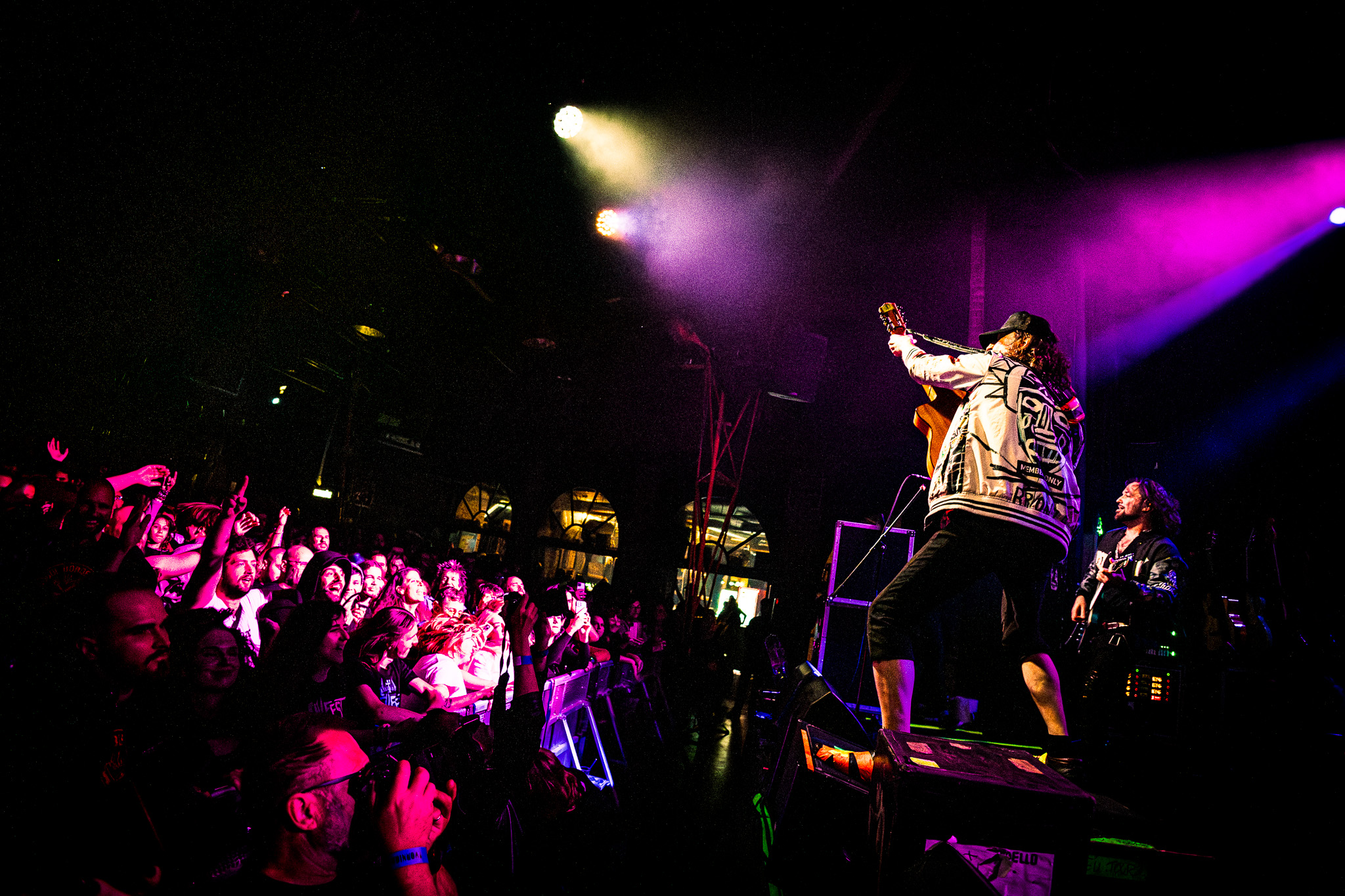 gogol-bordello-&copy;-filip-bu&scaron;ić-30-09-25-32